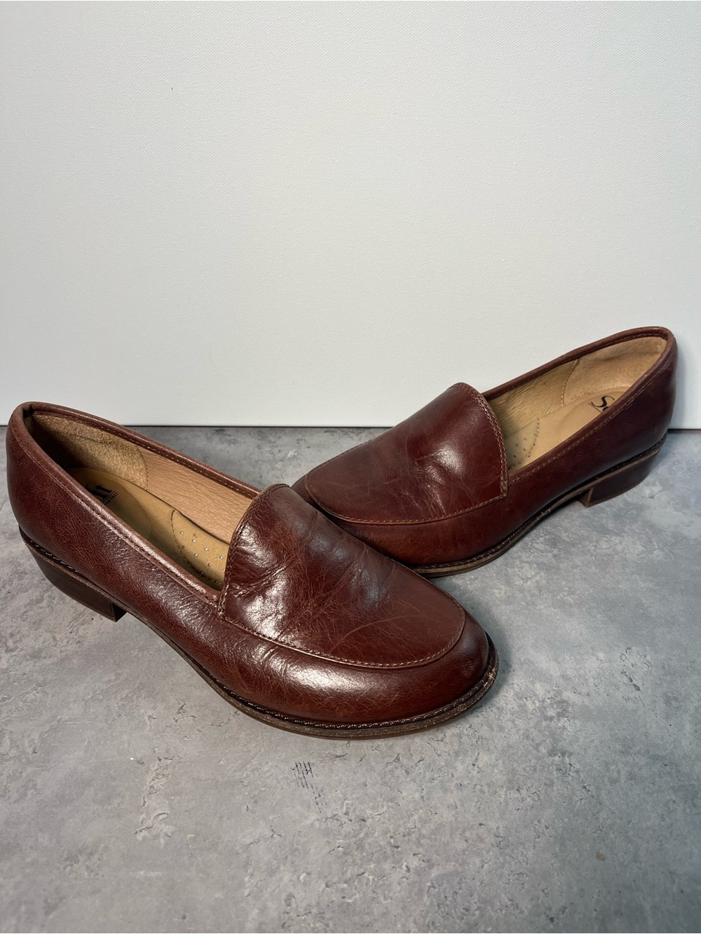 Sofft Women's Napoli Loafers Rich Brown Leather Moc Toe Low Heel Old Money 7.5